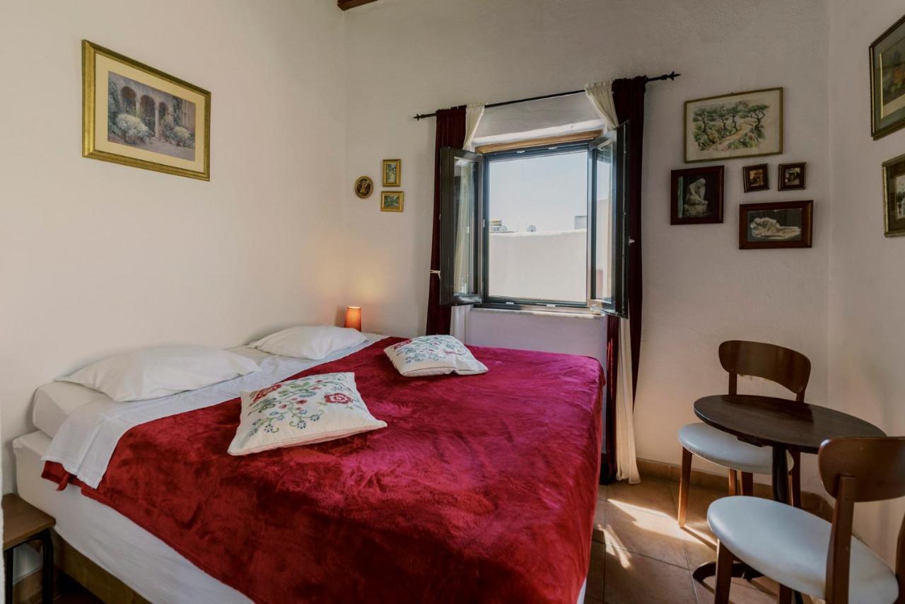 Kristina'S Rooms Rhodes City エクステリア 写真