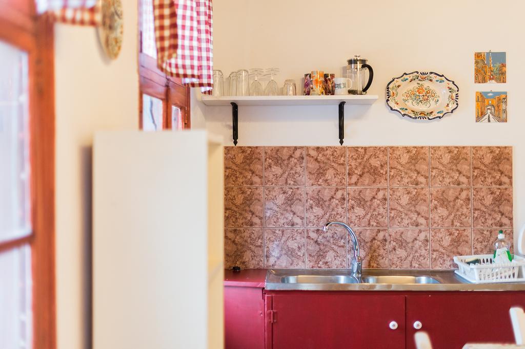 Kristina'S Rooms Rhodes City エクステリア 写真
