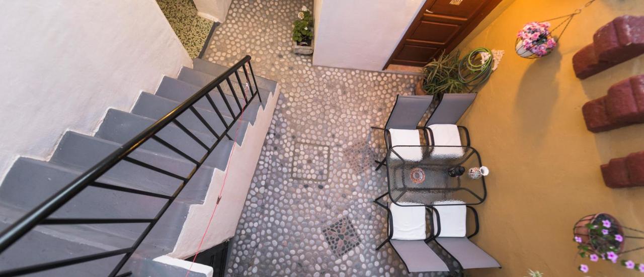 Kristina'S Rooms Rhodes City エクステリア 写真